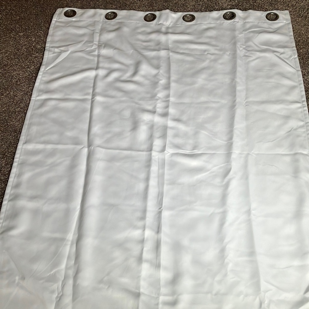 Black out curtains (white)